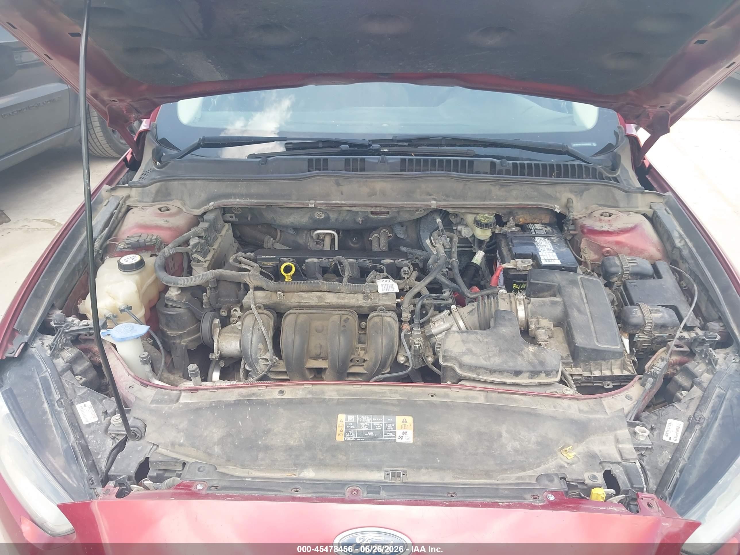 2014 Ford Fusion S Red vin: 3FA6P0G73ER335324