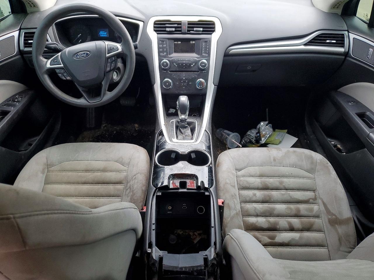 2015 Ford Fusion S Silver vin: 3FA6P0G73FR117613