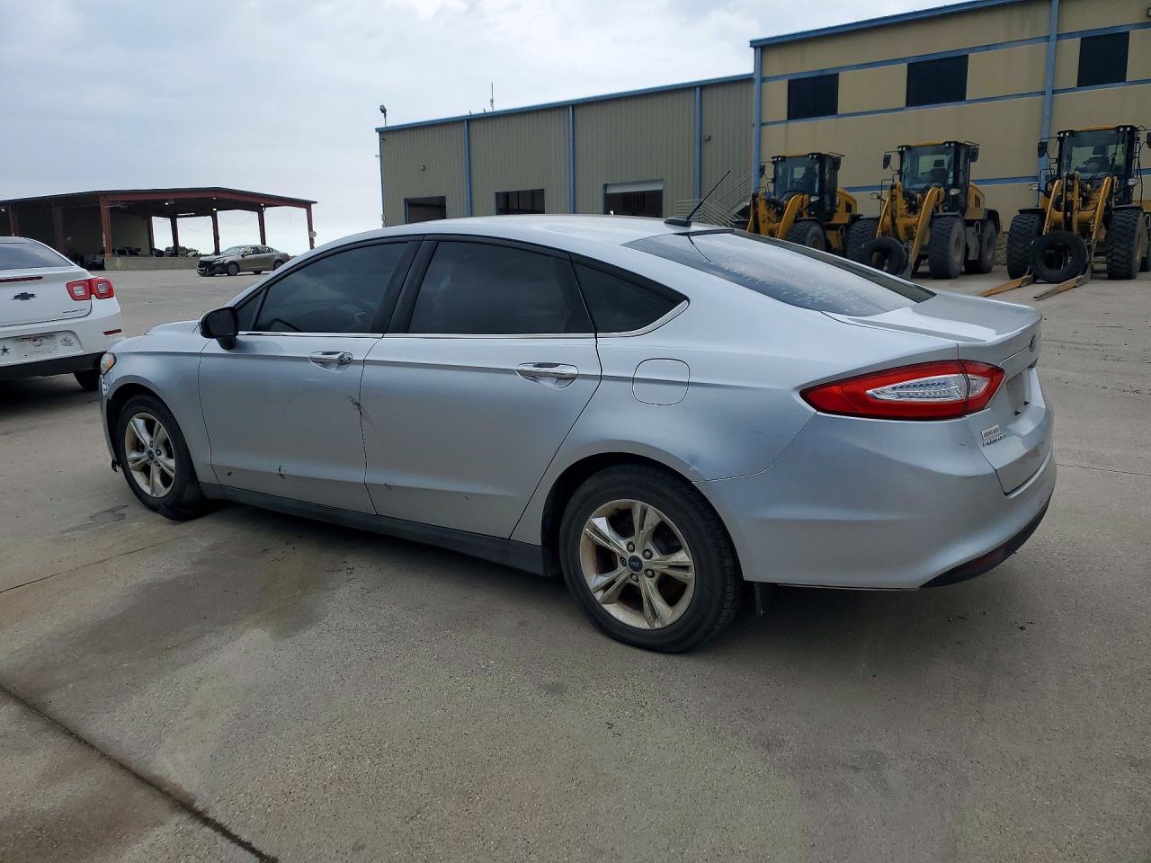 2015 Ford Fusion S Silver vin: 3FA6P0G73FR117613