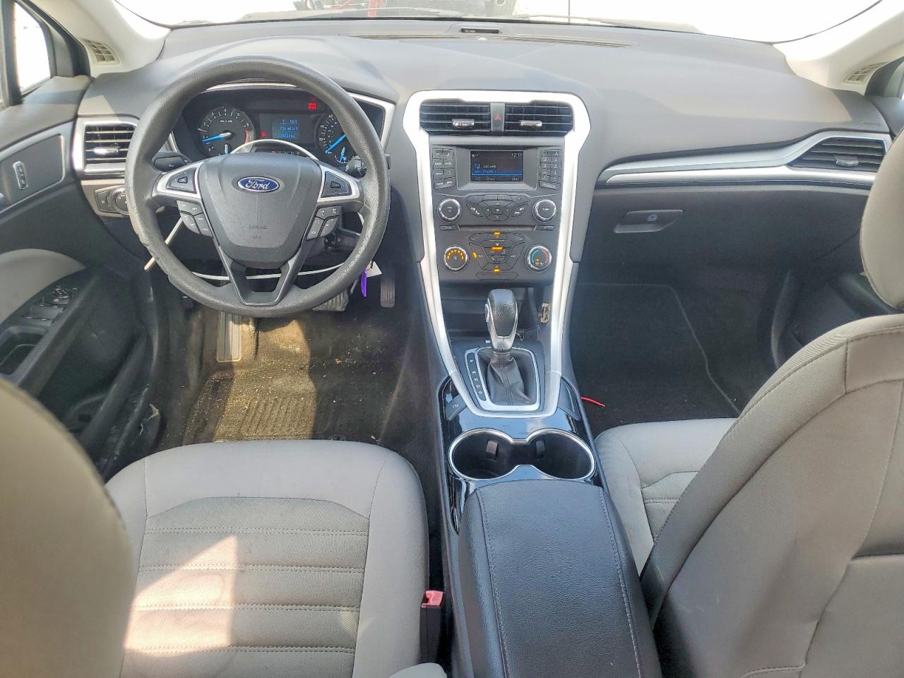 2015 Ford Fusion S White vin: 3FA6P0G73FR185085
