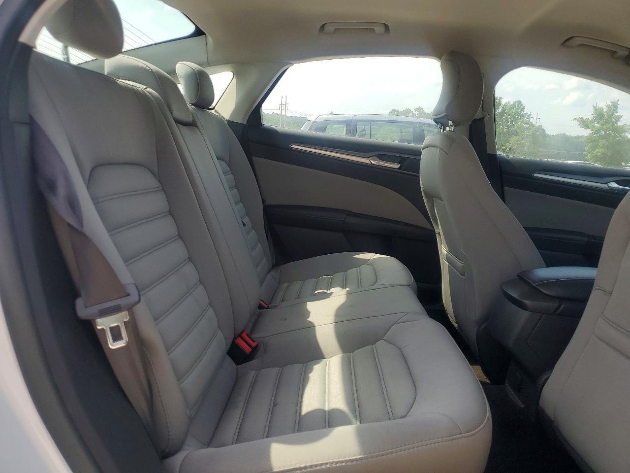 2015 Ford Fusion S White vin: 3FA6P0G73FR185085