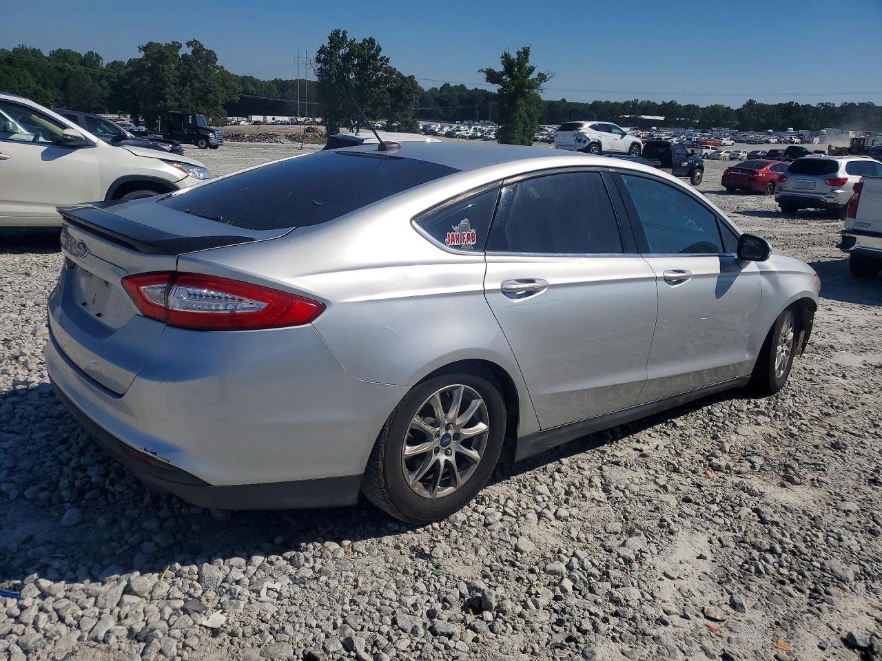 2015 Ford Fusion S Silver vin: 3FA6P0G73FR195048