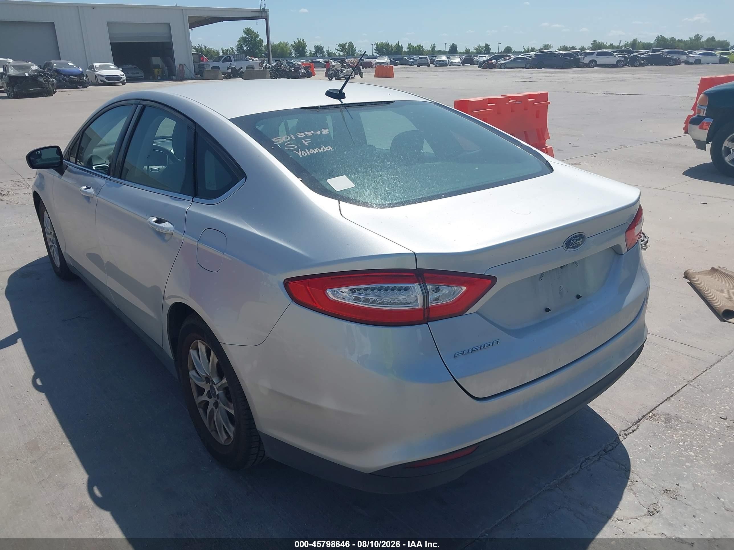 2015 Ford Fusion S Silver vin: 3FA6P0G73FR274445