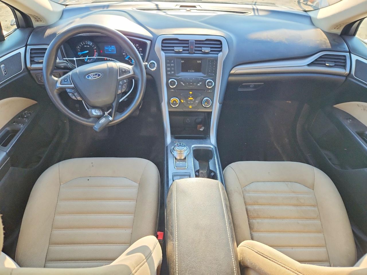 2017 Ford Fusion S White vin: 3FA6P0G73HR372359