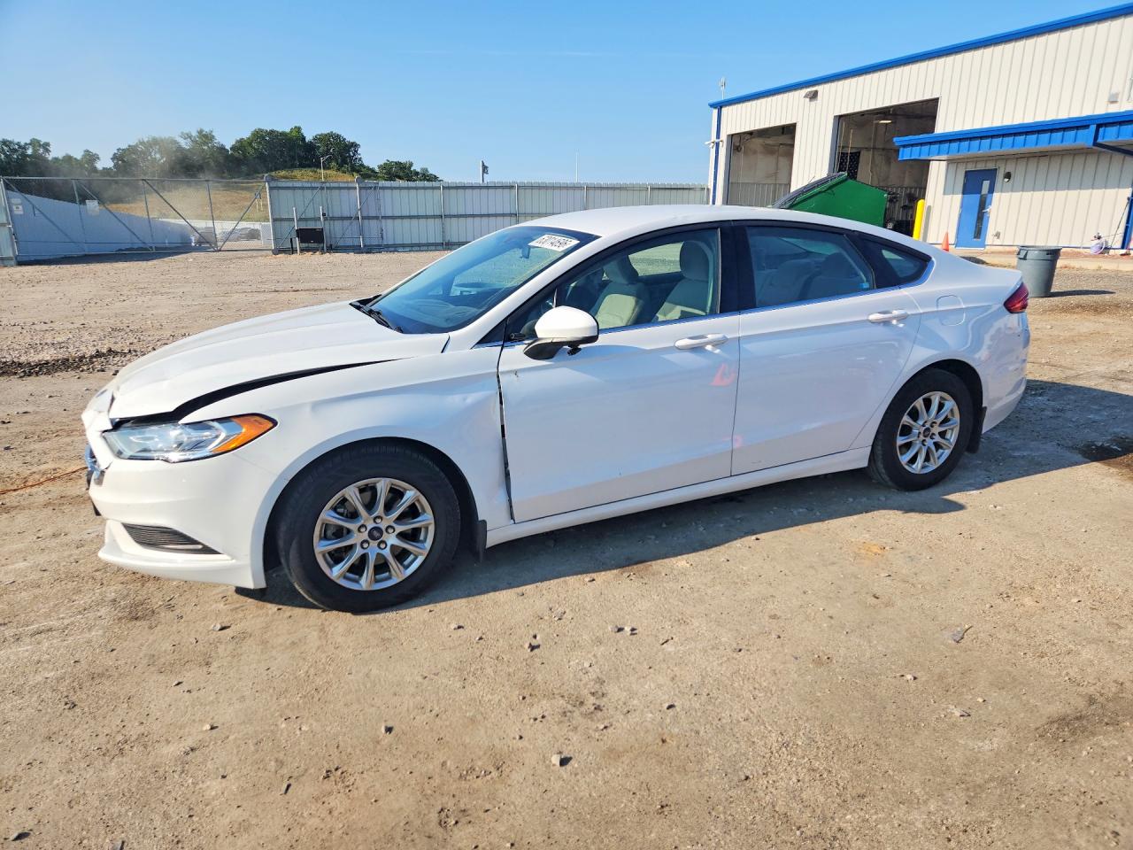 2017 Ford Fusion S White vin: 3FA6P0G73HR372359