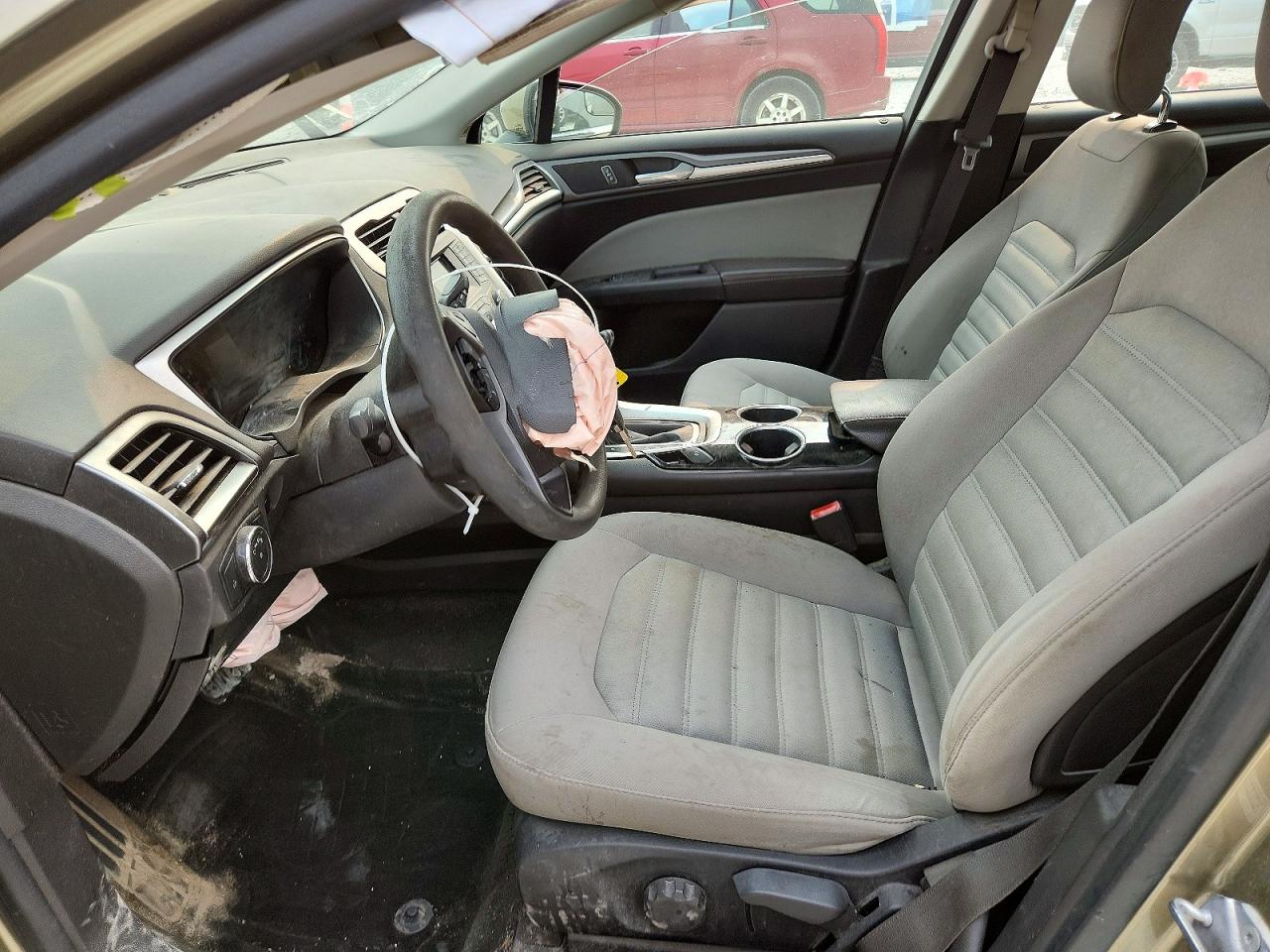 2013 Ford Fusion S Green vin: 3FA6P0G74DR188008