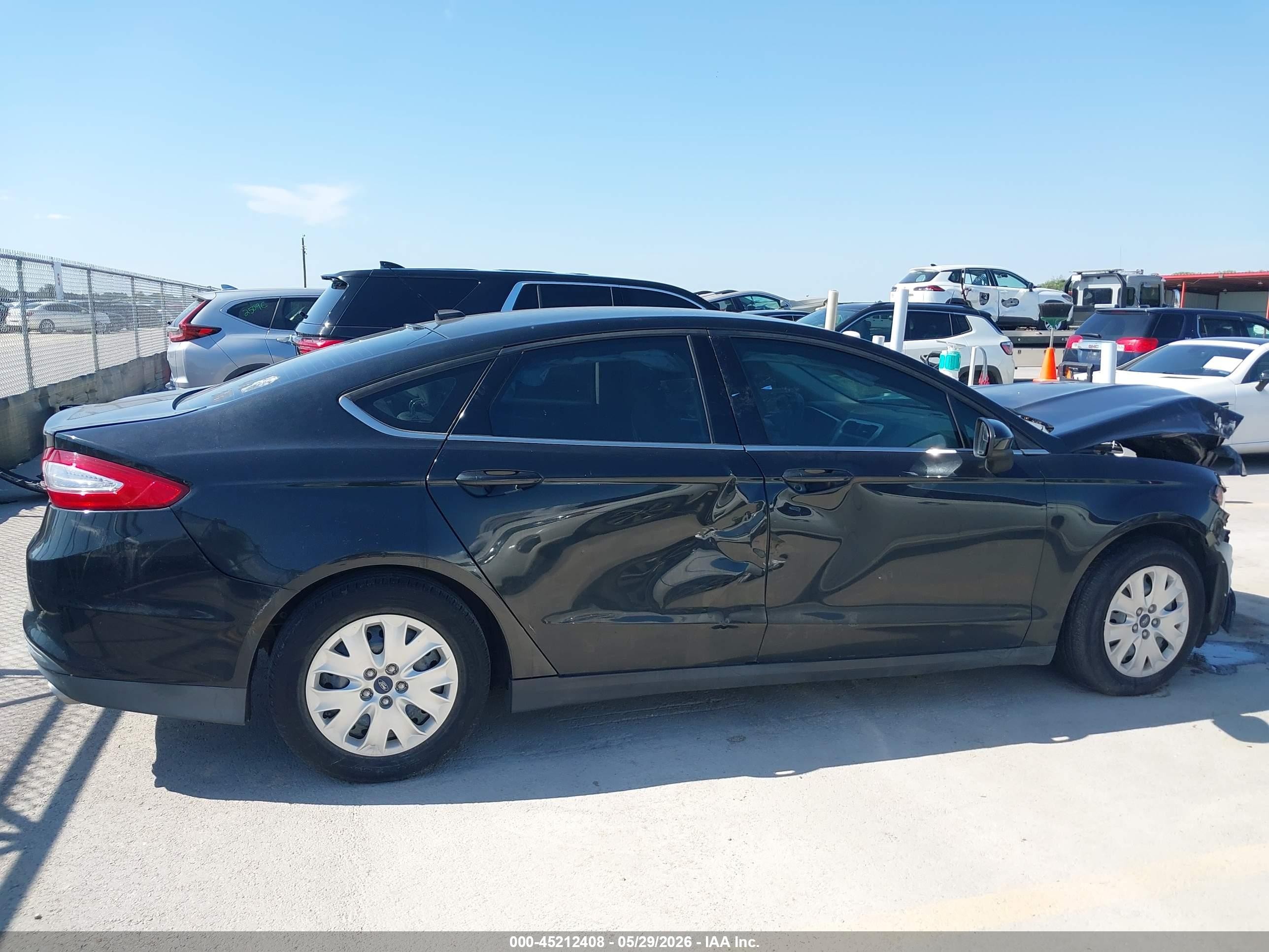 2013 Ford Fusion S Black vin: 3FA6P0G74DR254122
