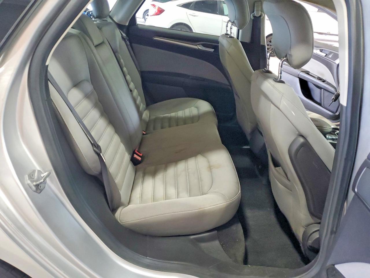 2013 Ford Fusion S Silver vin: 3FA6P0G74DR383610