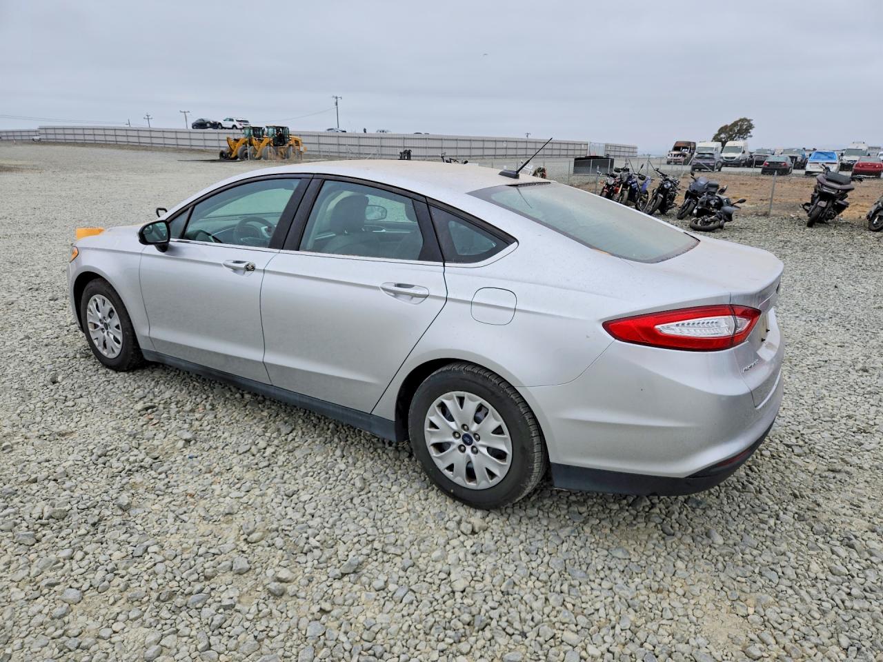 2014 Ford Fusion S Silver vin: 3FA6P0G74ER270001
