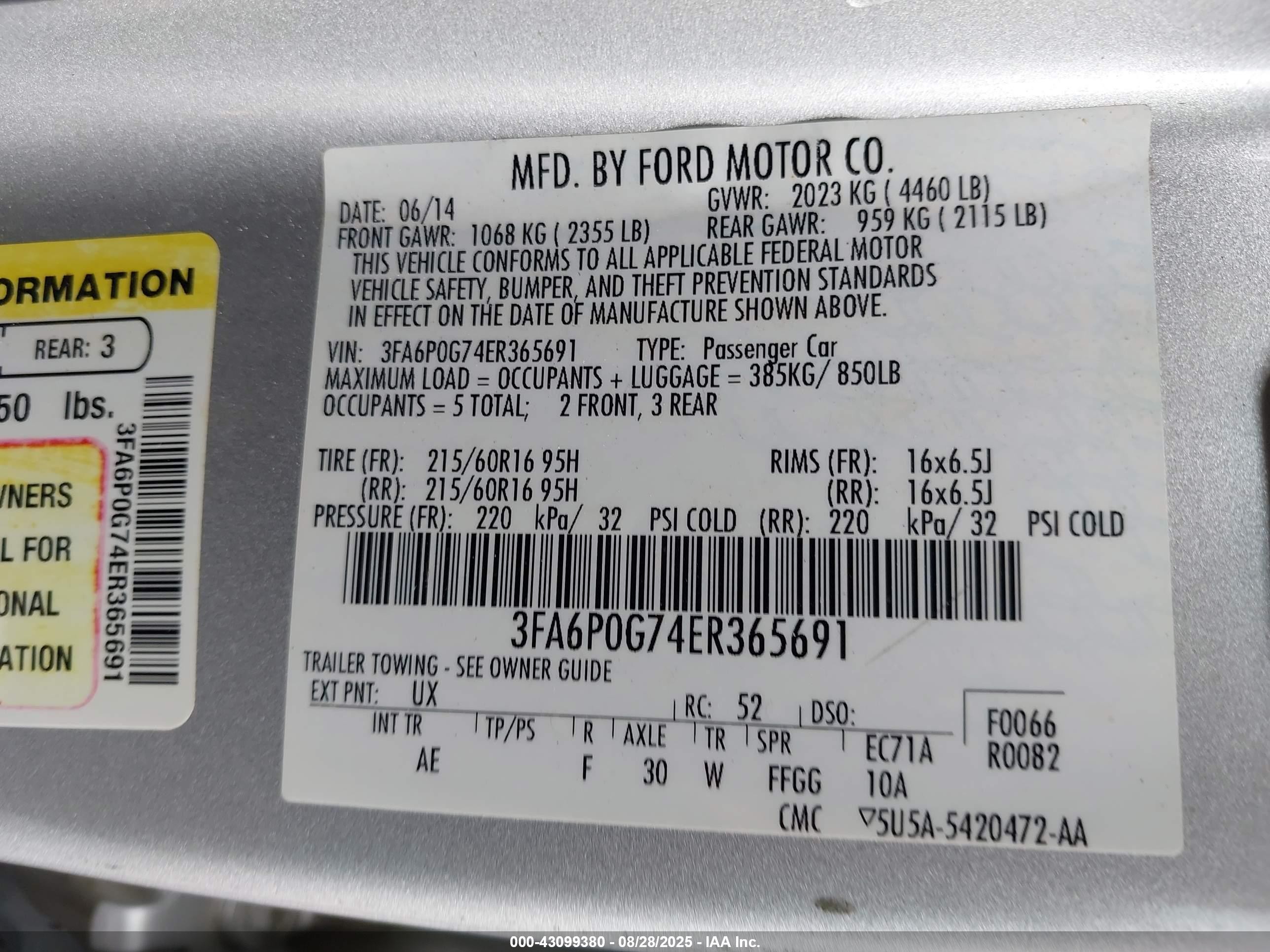 2014 Ford Fusion S Серебряный vin: 3FA6P0G74ER365691