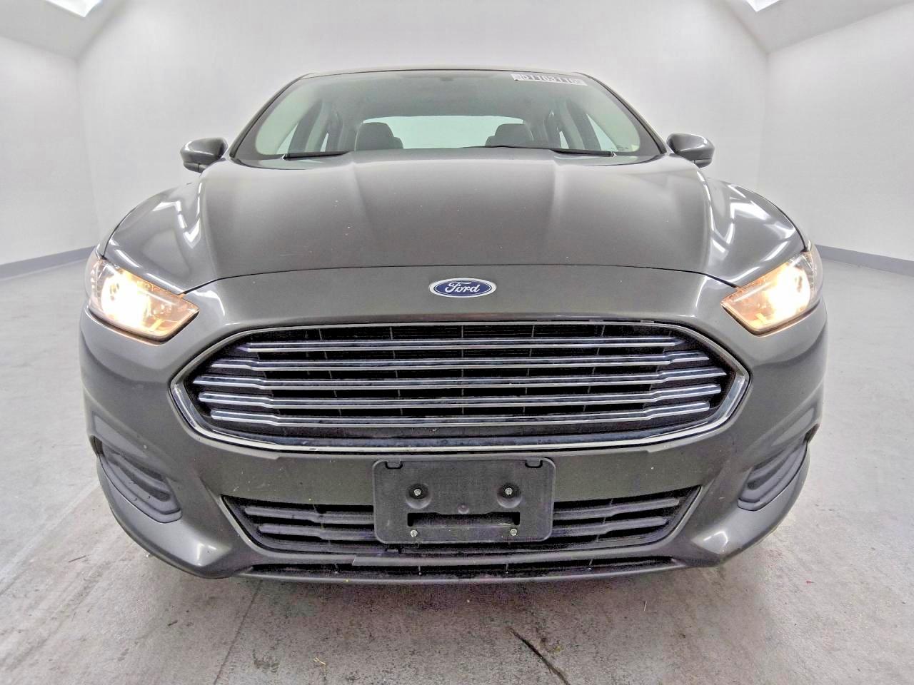 2016 Ford Fusion S Gray vin: 3FA6P0G74GR147401