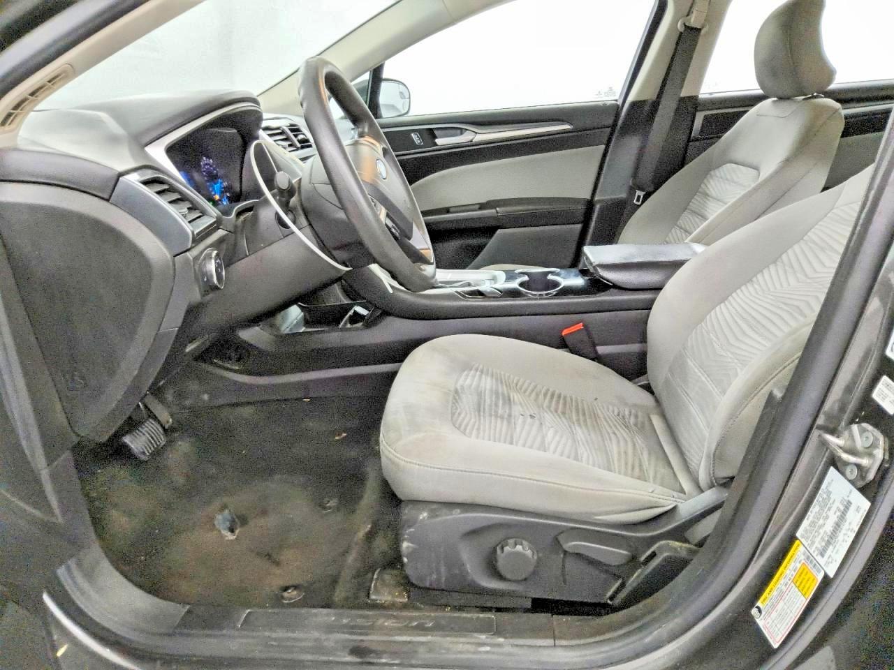 2016 Ford Fusion S Gray vin: 3FA6P0G74GR147401