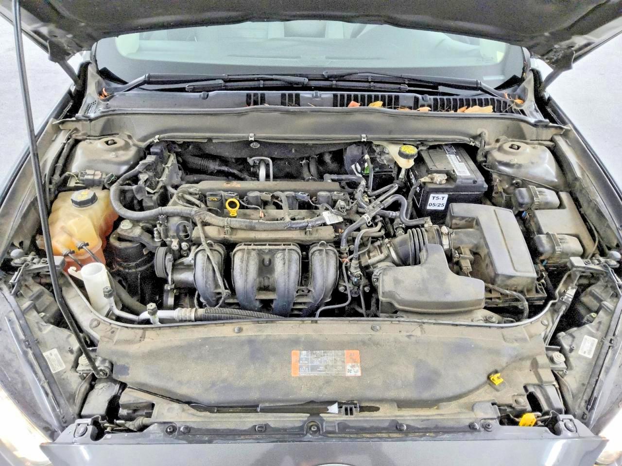 2016 Ford Fusion S Gray vin: 3FA6P0G74GR147401