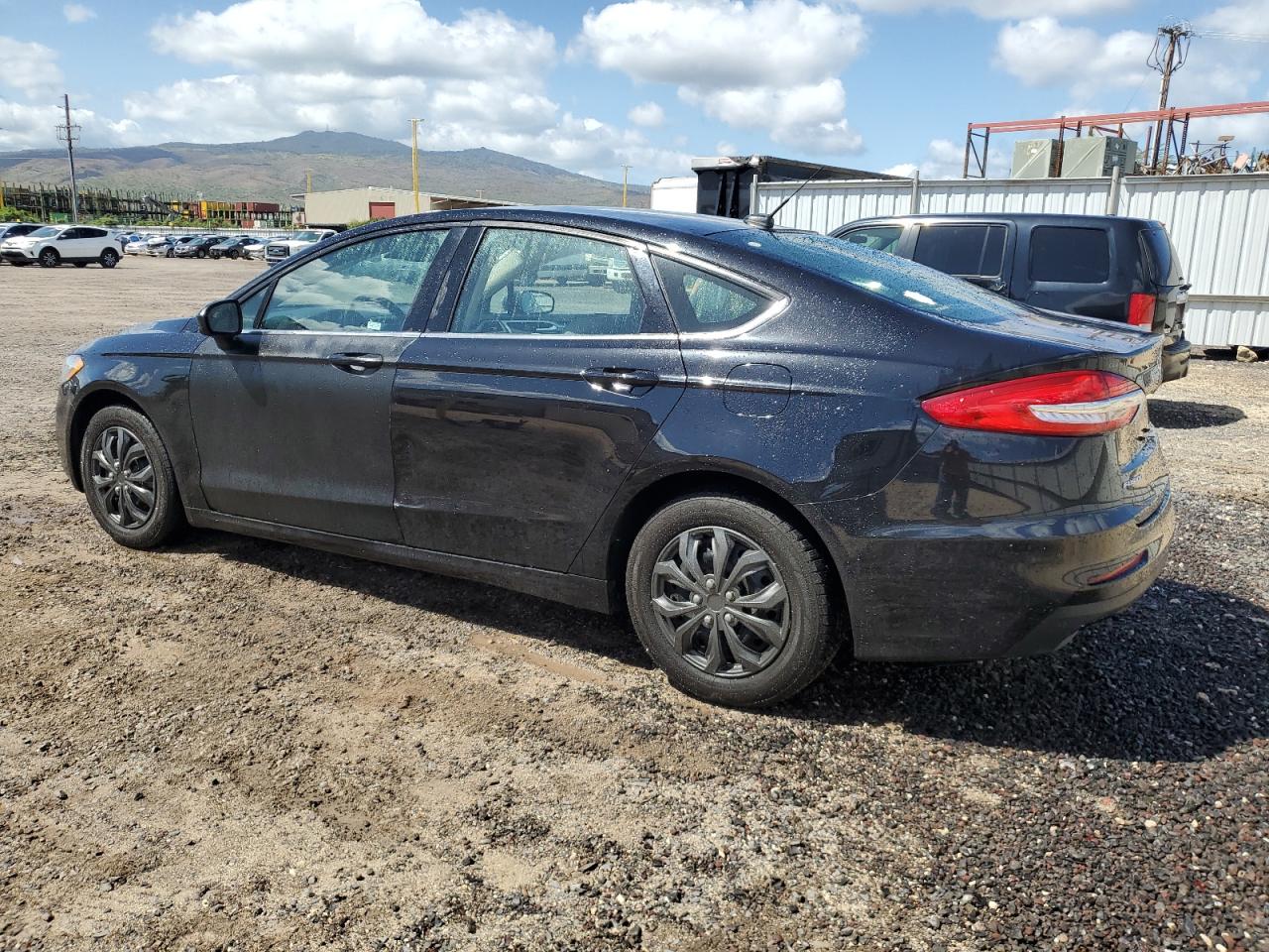 2019 Ford Fusion Black vin: 3FA6P0G74KR143034