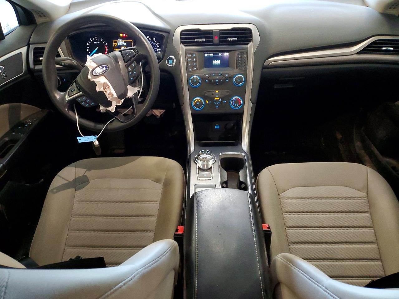 2020 Ford Fusion S Белый vin: 3FA6P0G74LR228294