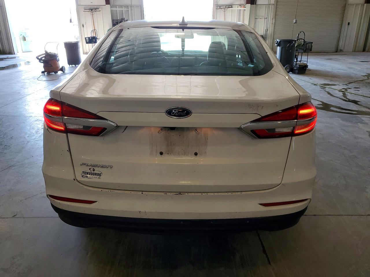 2020 Ford Fusion S Белый vin: 3FA6P0G74LR228294