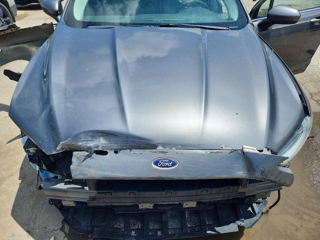 2013 Ford Fusion S Серый vin: 3FA6P0G75DR179916