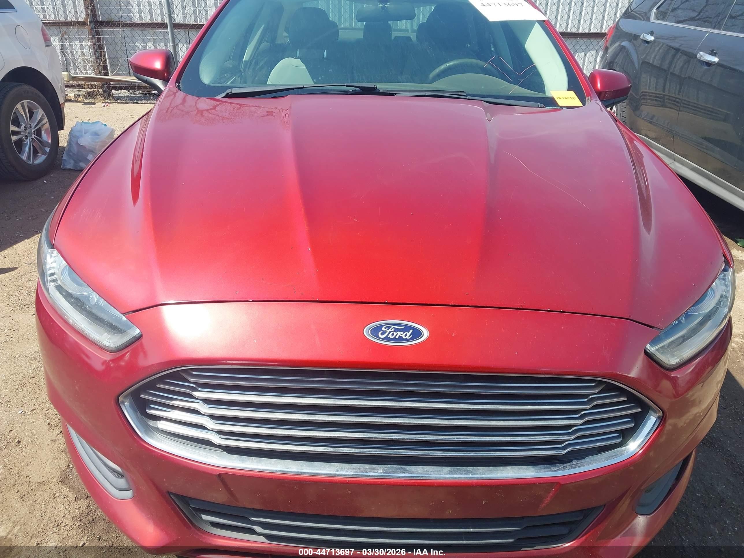 2013 Ford Fusion S Red vin: 3FA6P0G75DR309774
