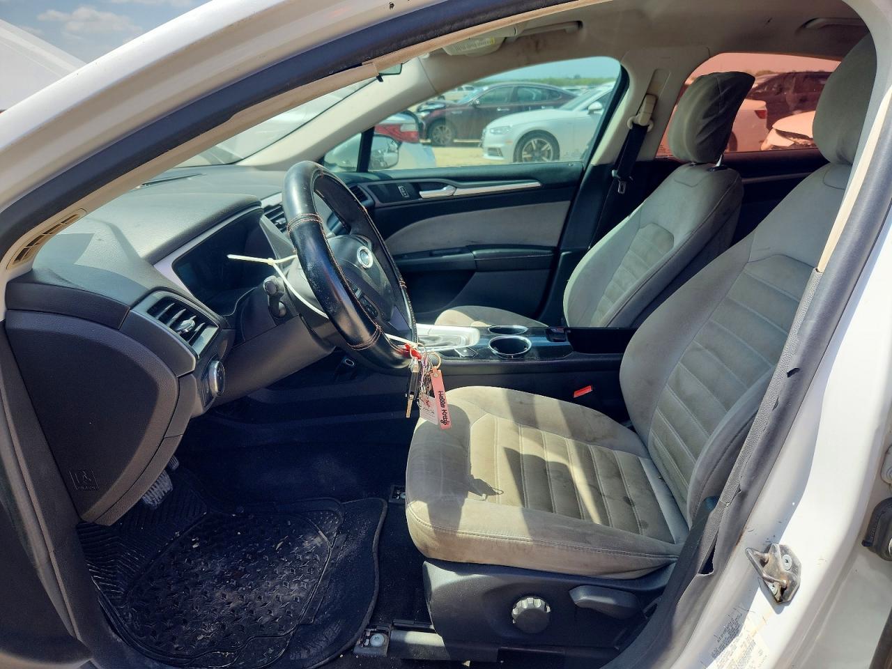 2013 Ford Fusion S White vin: 3FA6P0G75DR362491