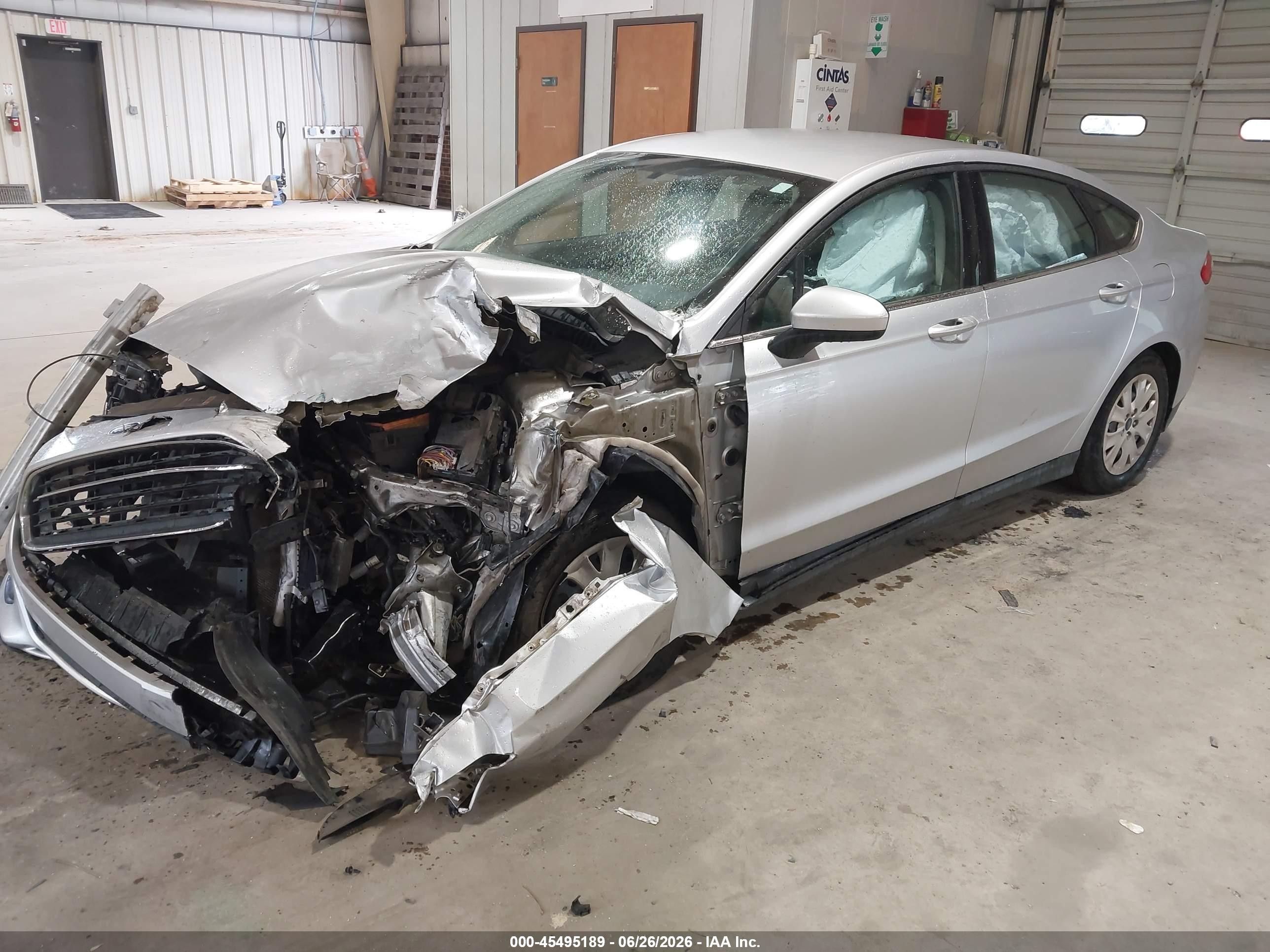 2014 Ford Fusion S Silver vin: 3FA6P0G75ER296400