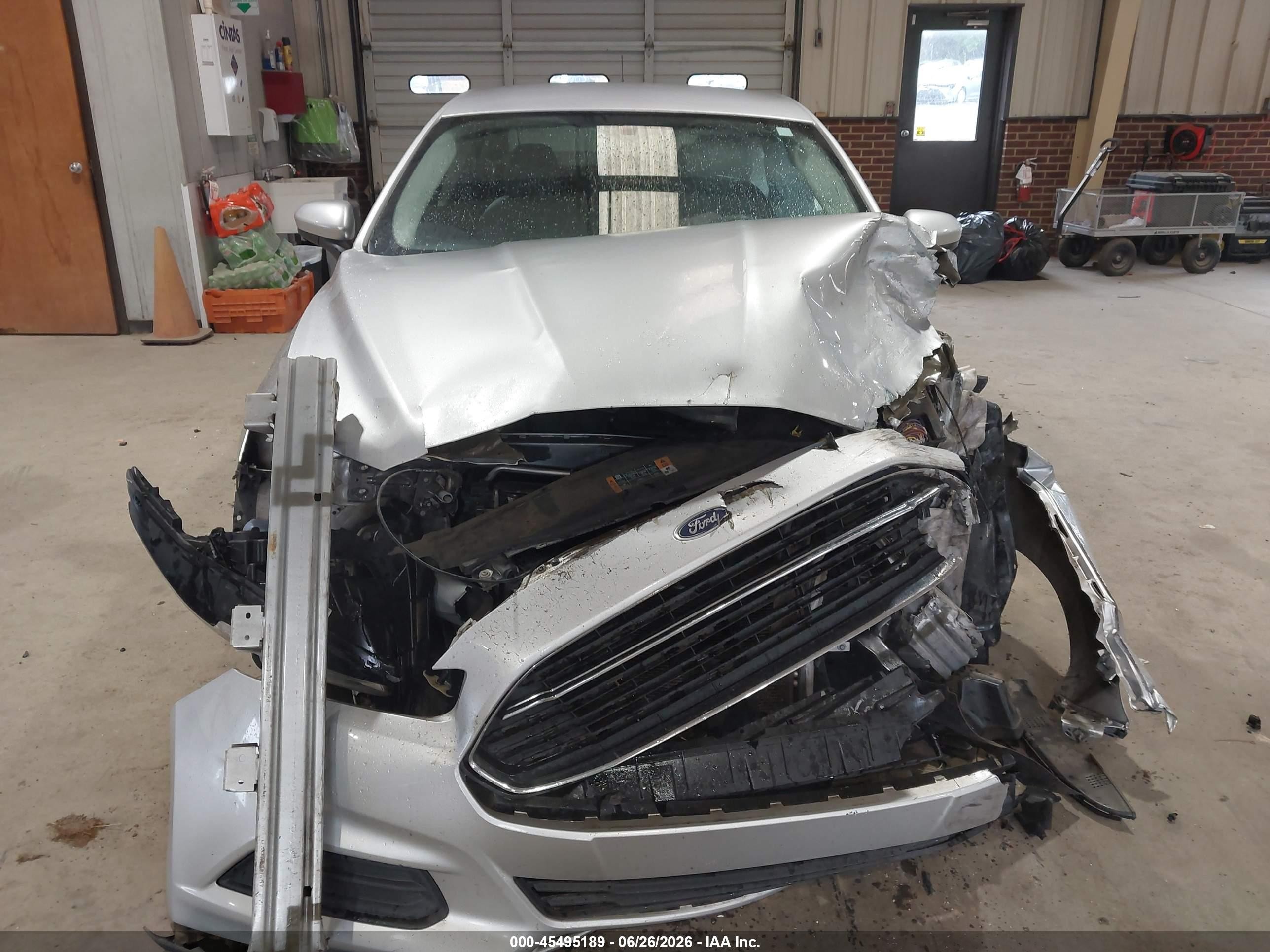 2014 Ford Fusion S Silver vin: 3FA6P0G75ER296400