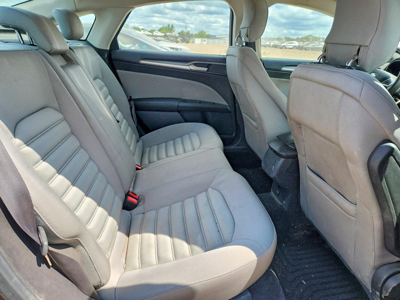 2014 Ford Fusion S Gray vin: 3FA6P0G75ER374108