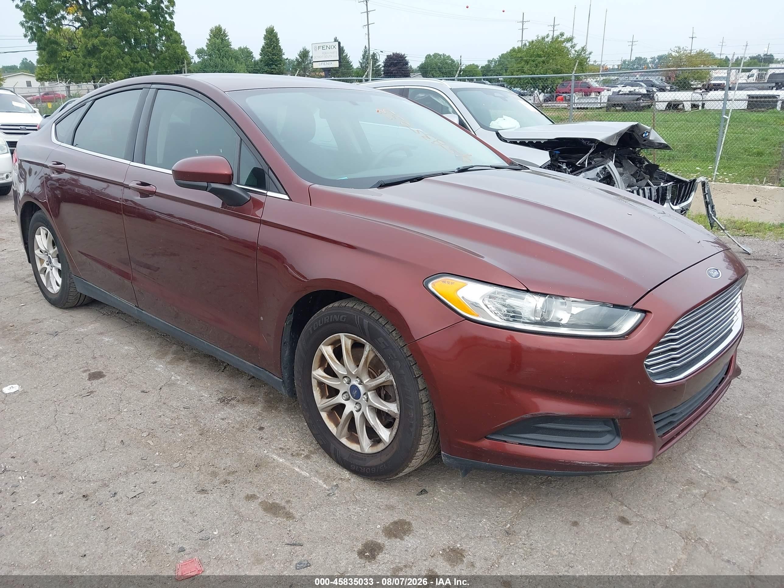 2015 Ford Fusion S Burgundy vin: 3FA6P0G75FR189204