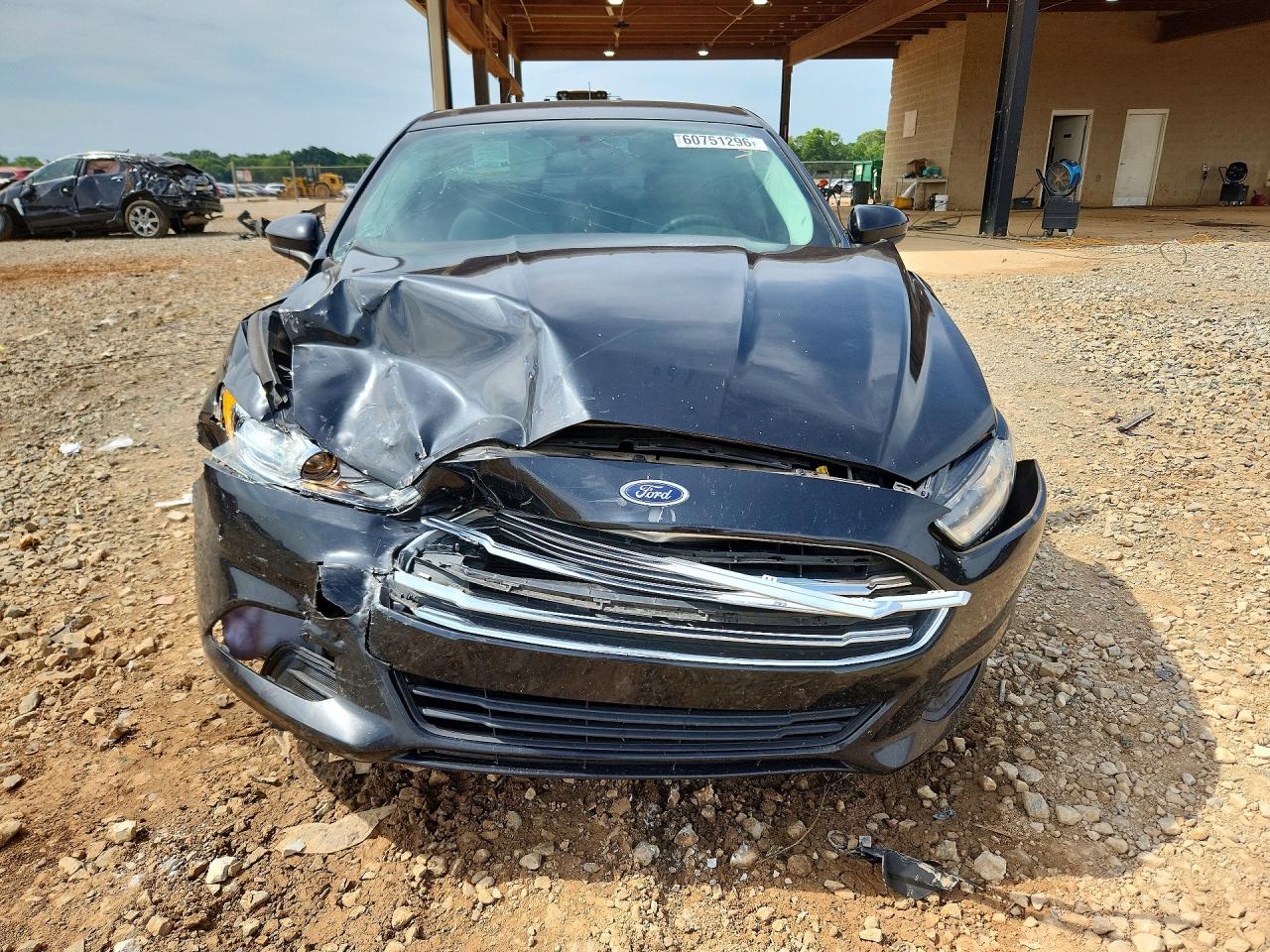 2015 Ford Fusion S Черный vin: 3FA6P0G75FR288945