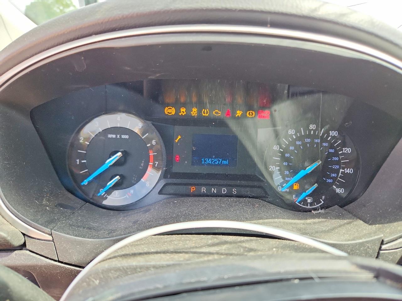 2015 Ford Fusion S Черный vin: 3FA6P0G75FR288945