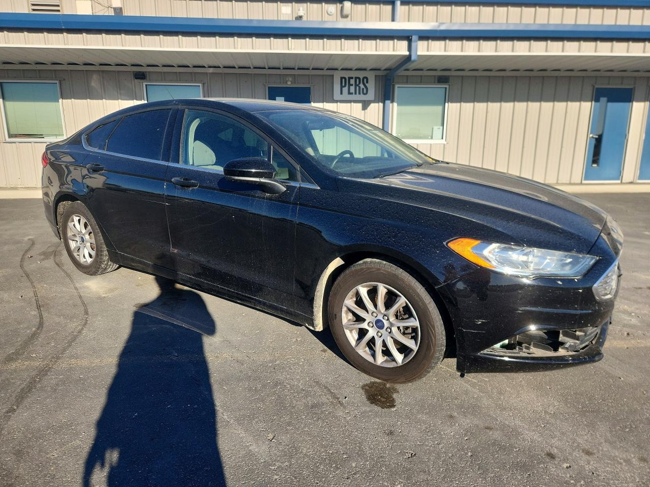 2017 Ford Fusion S Black vin: 3FA6P0G75HR110438