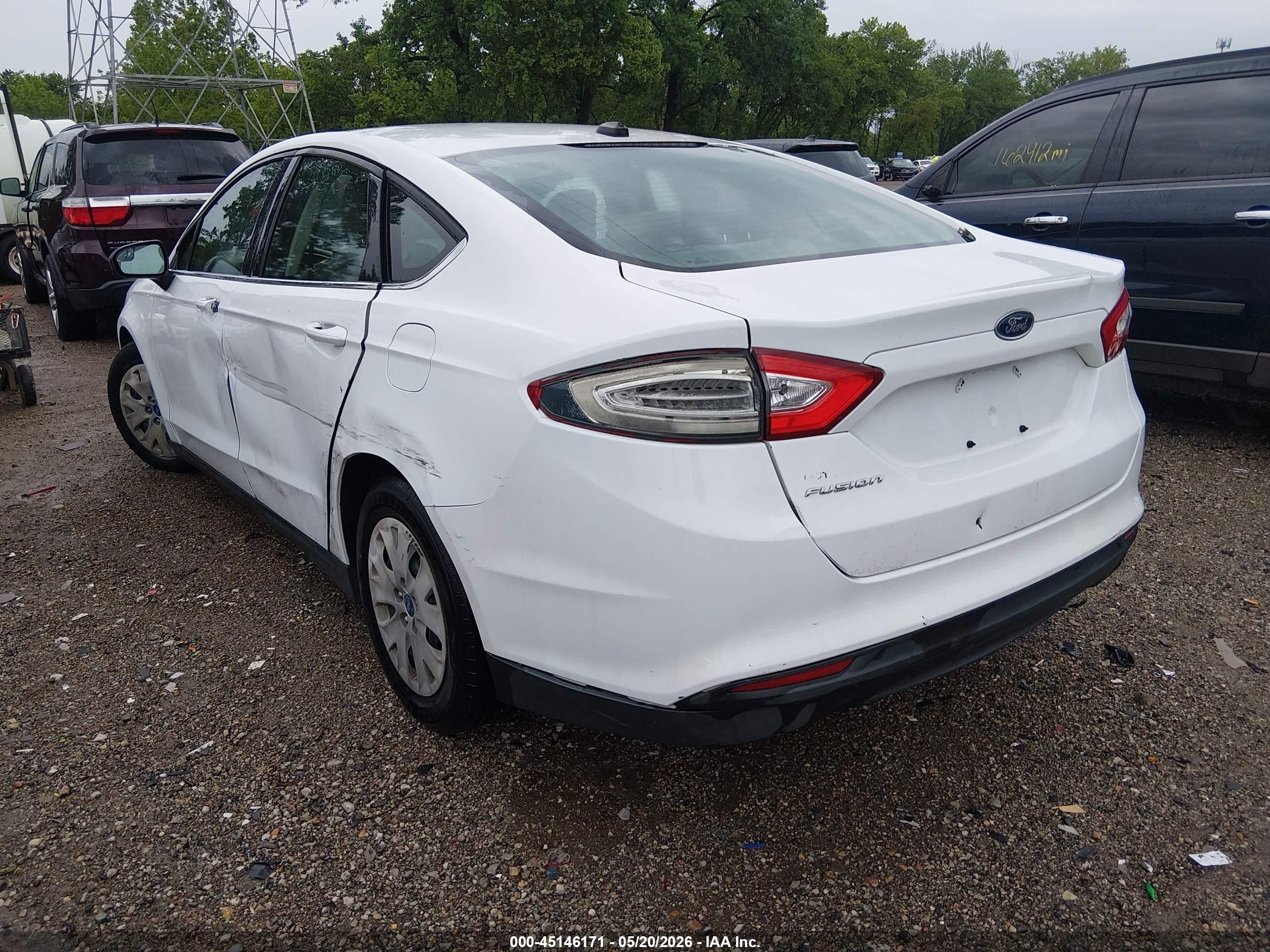 2013 Ford Fusion S White vin: 3FA6P0G76DR179732