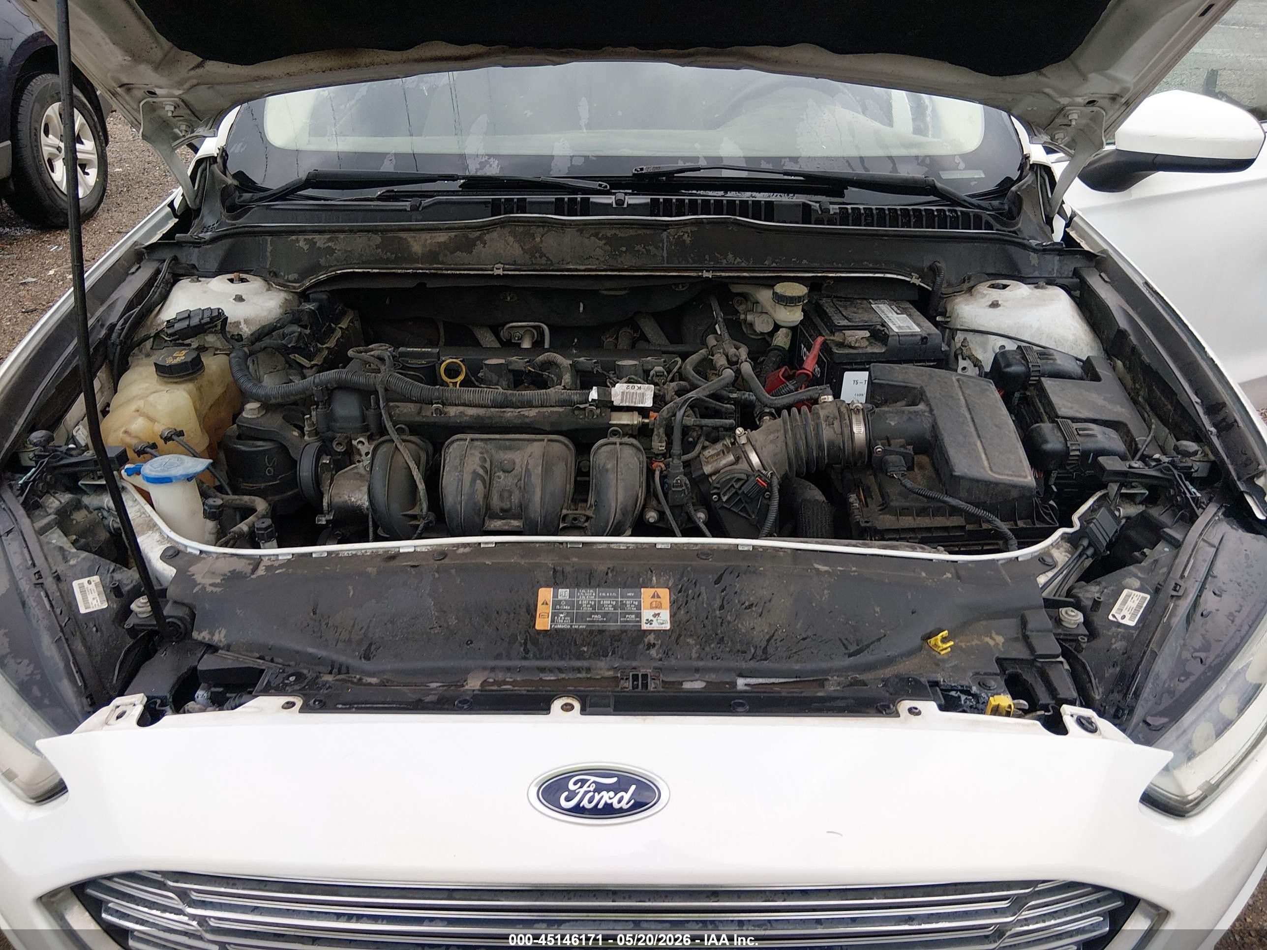 2013 Ford Fusion S White vin: 3FA6P0G76DR179732
