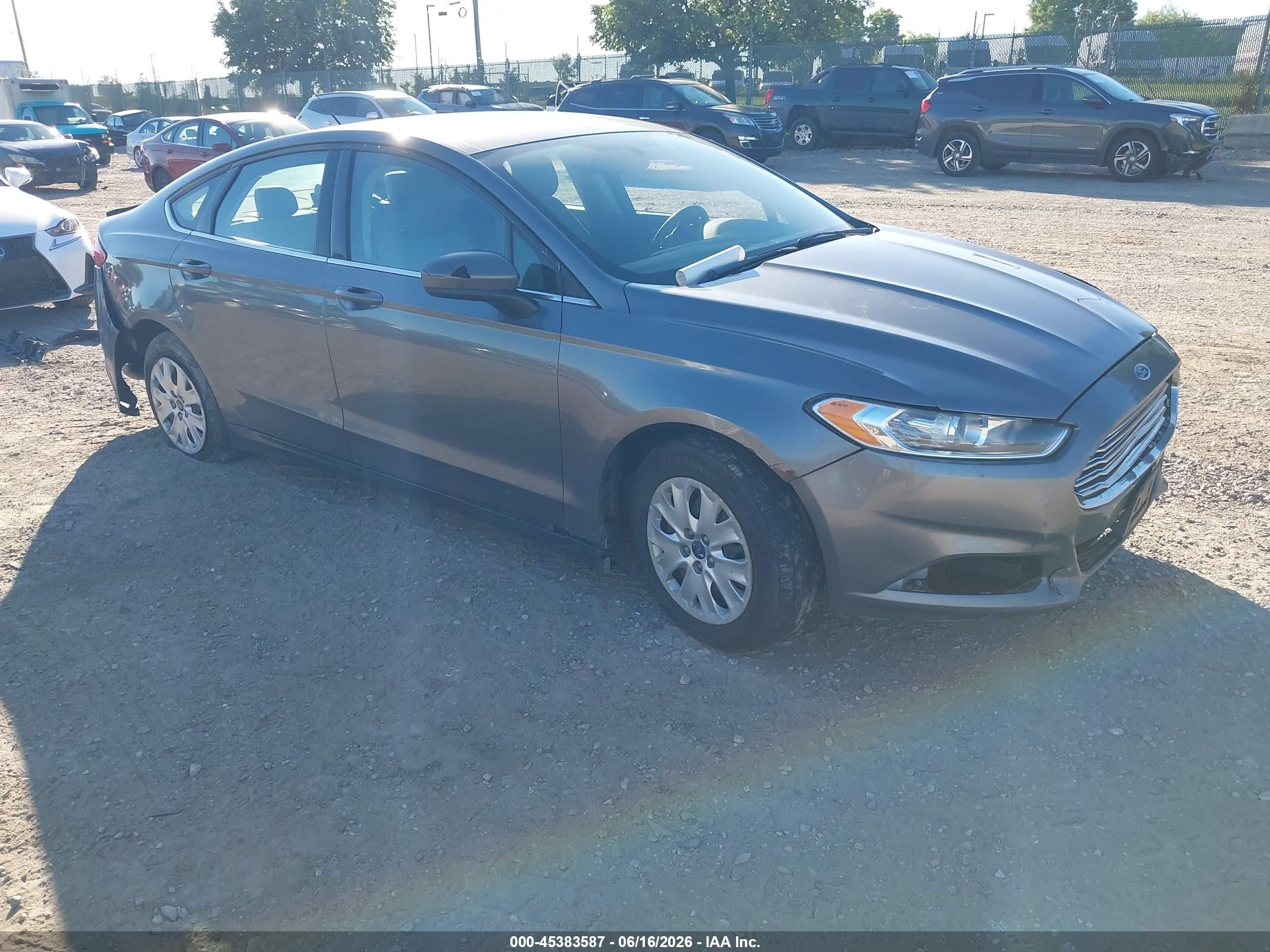 2013 Ford Fusion S Gray vin: 3FA6P0G76DR288322
