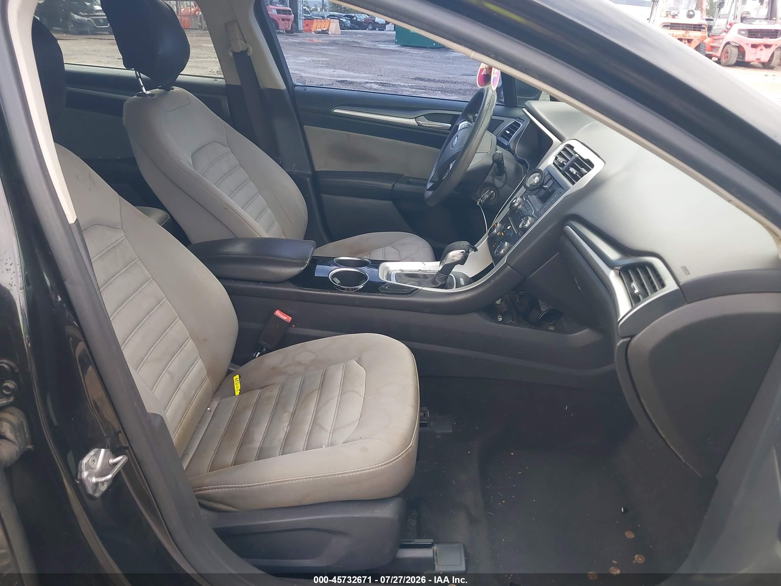 2013 Ford Fusion S Black vin: 3FA6P0G76DR288790