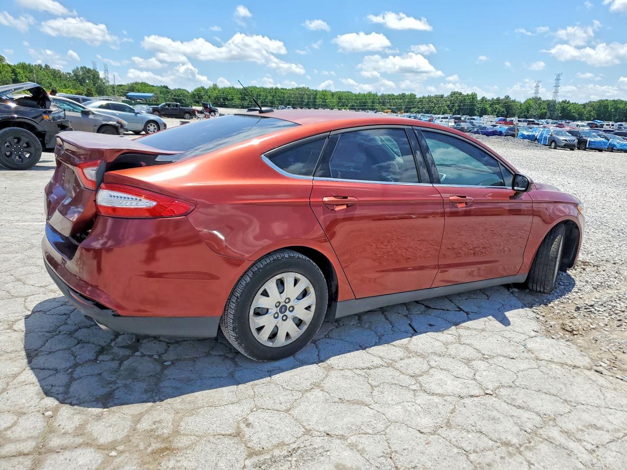 2014 Ford Fusion S Orange vin: 3FA6P0G76ER386364