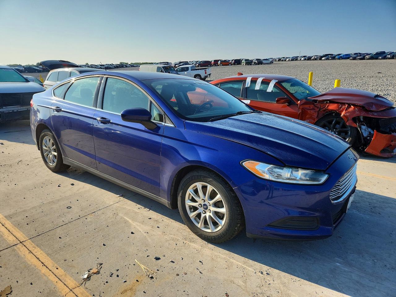 2015 Ford Fusion S Blue vin: 3FA6P0G76FR168538