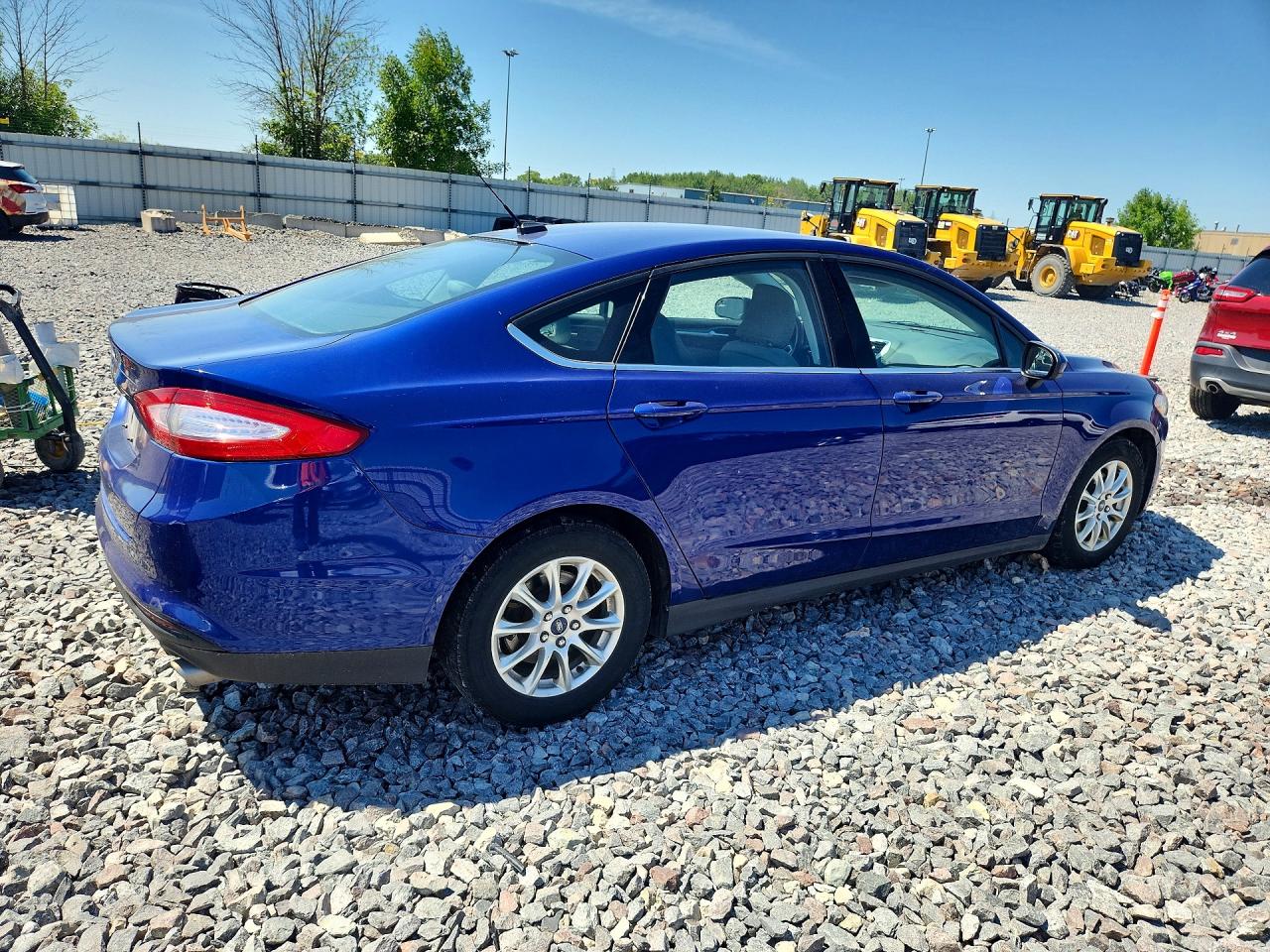 2015 Ford Fusion S Blue vin: 3FA6P0G76FR290218