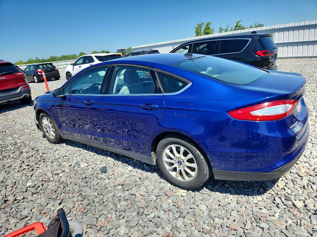 2015 Ford Fusion S Blue vin: 3FA6P0G76FR290218