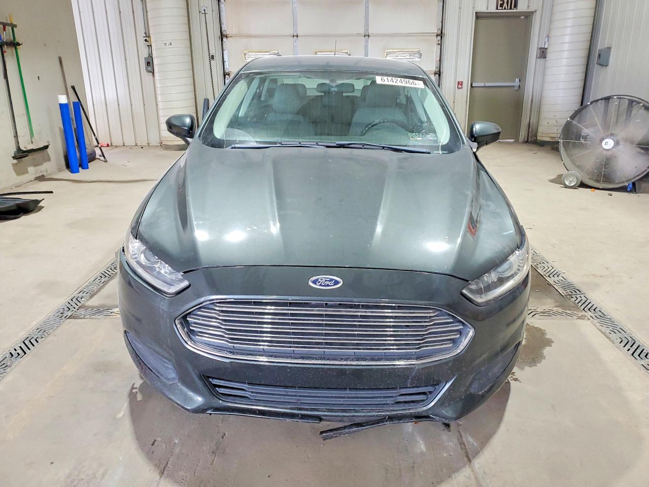 2015 Ford Fusion S Green vin: 3FA6P0G76FR300150