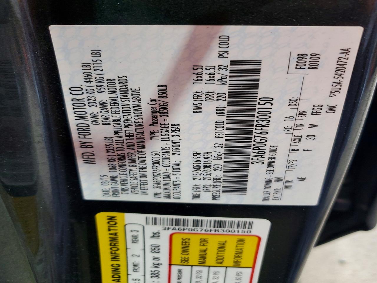 2015 Ford Fusion S Green vin: 3FA6P0G76FR300150