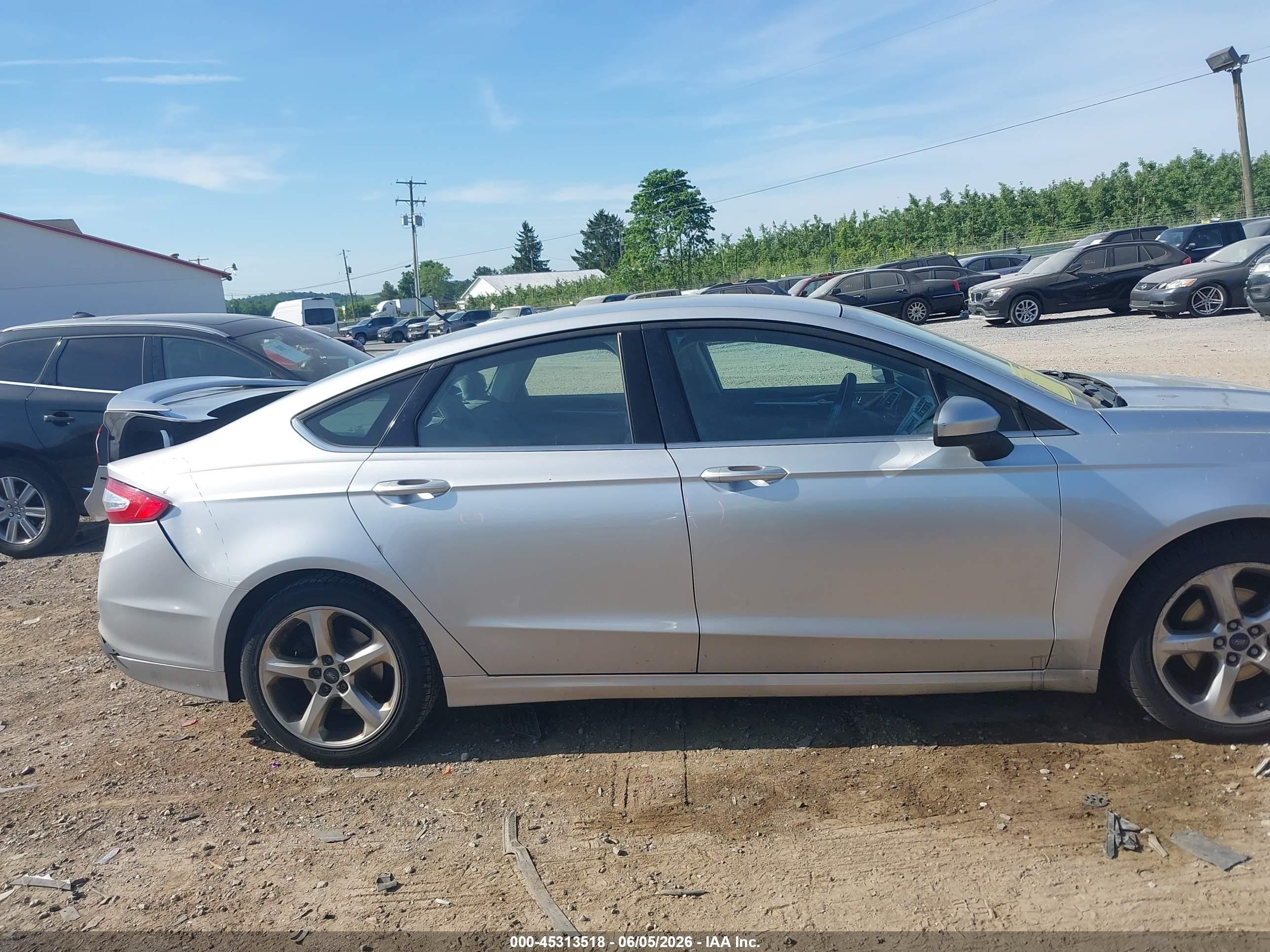 2016 Ford Fusion S Gray vin: 3FA6P0G76GR322635
