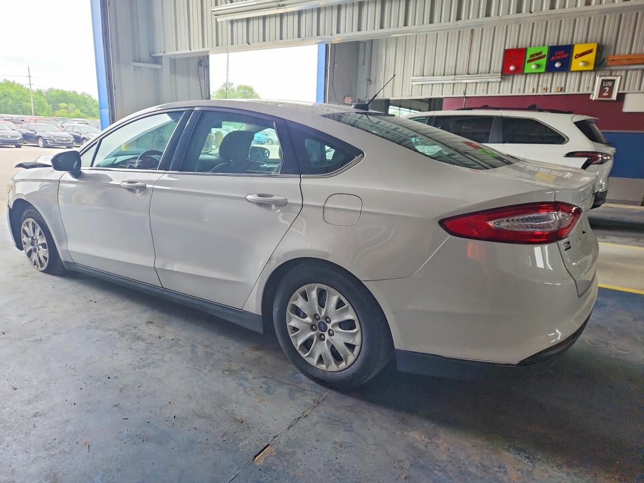 2013 Ford Fusion S White vin: 3FA6P0G77DR170814