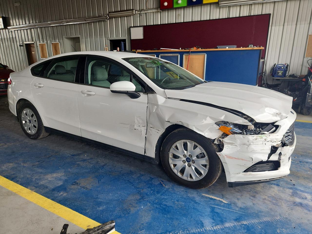 2013 Ford Fusion S White vin: 3FA6P0G77DR170814