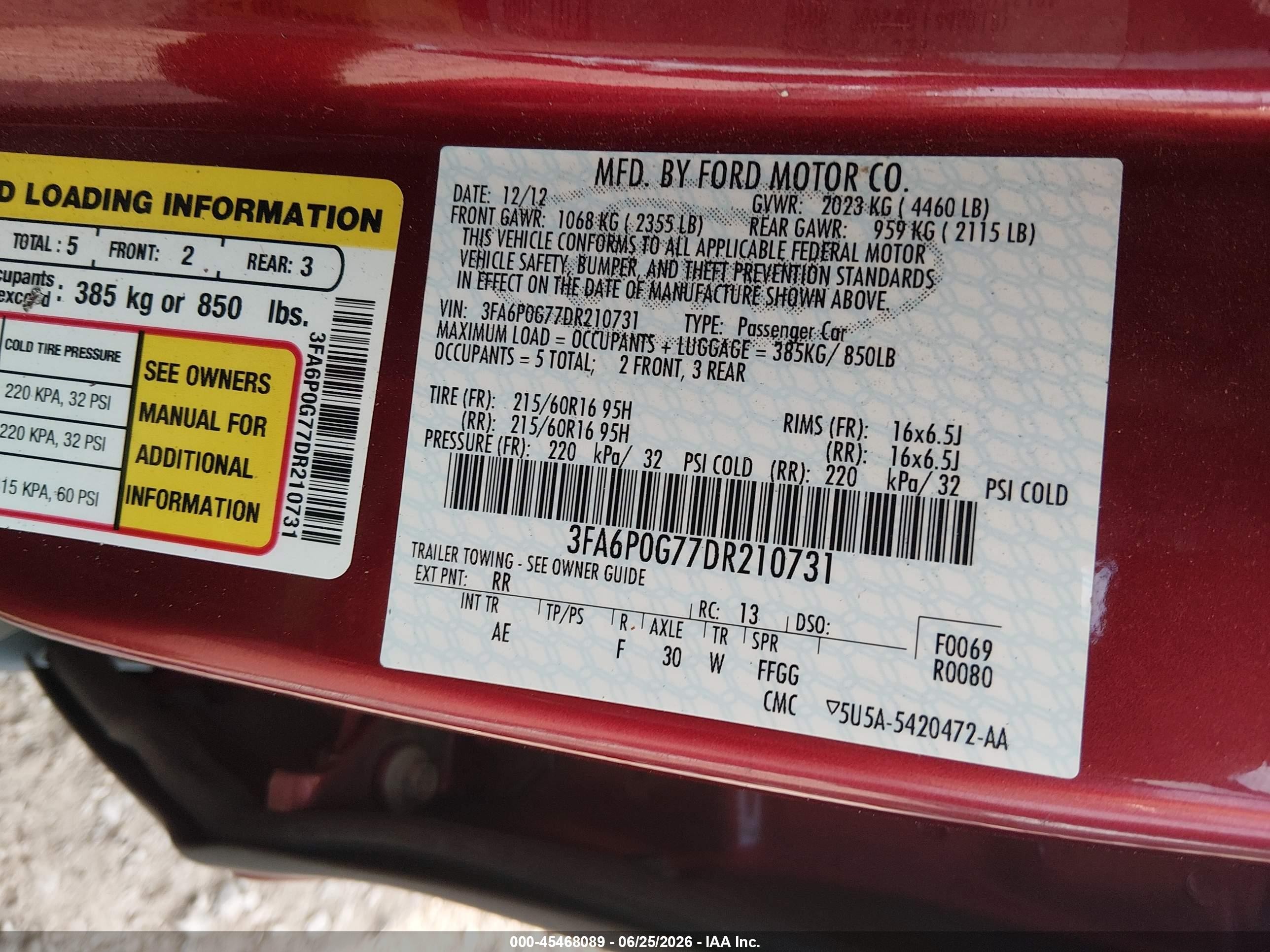 2013 Ford Fusion S Красный vin: 3FA6P0G77DR210731