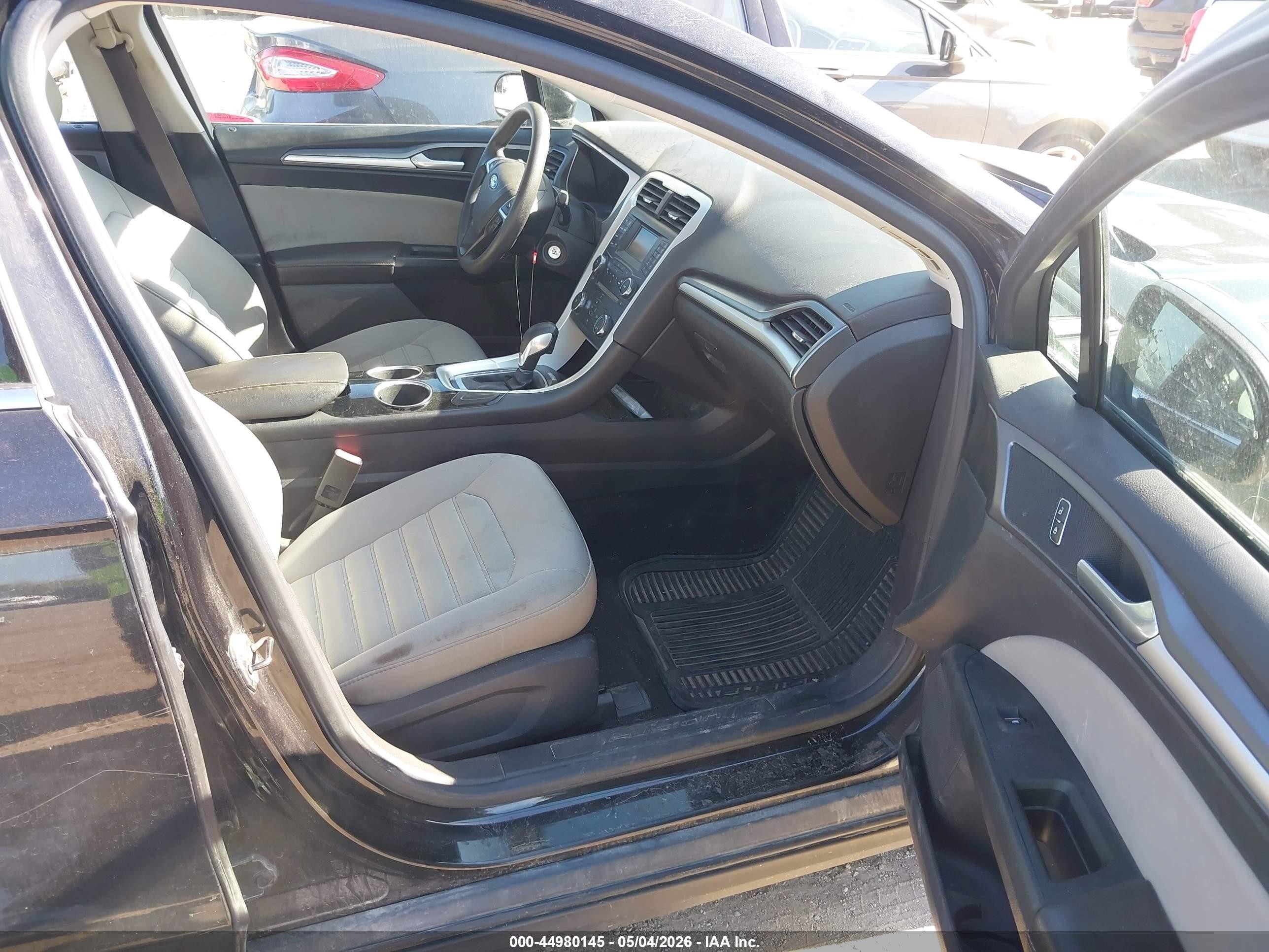 2013 Ford Fusion S Black vin: 3FA6P0G77DR226962