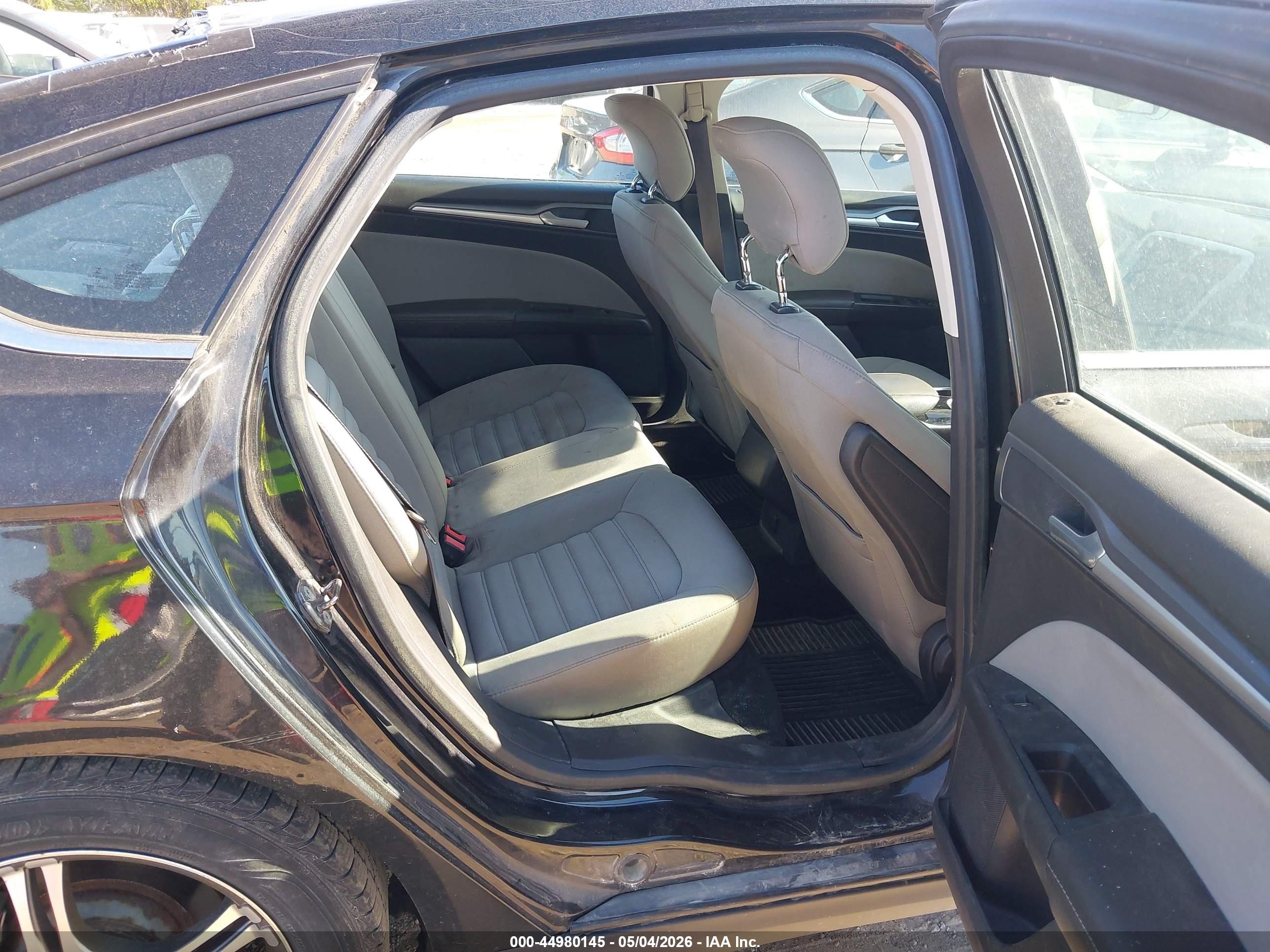 2013 Ford Fusion S Black vin: 3FA6P0G77DR226962