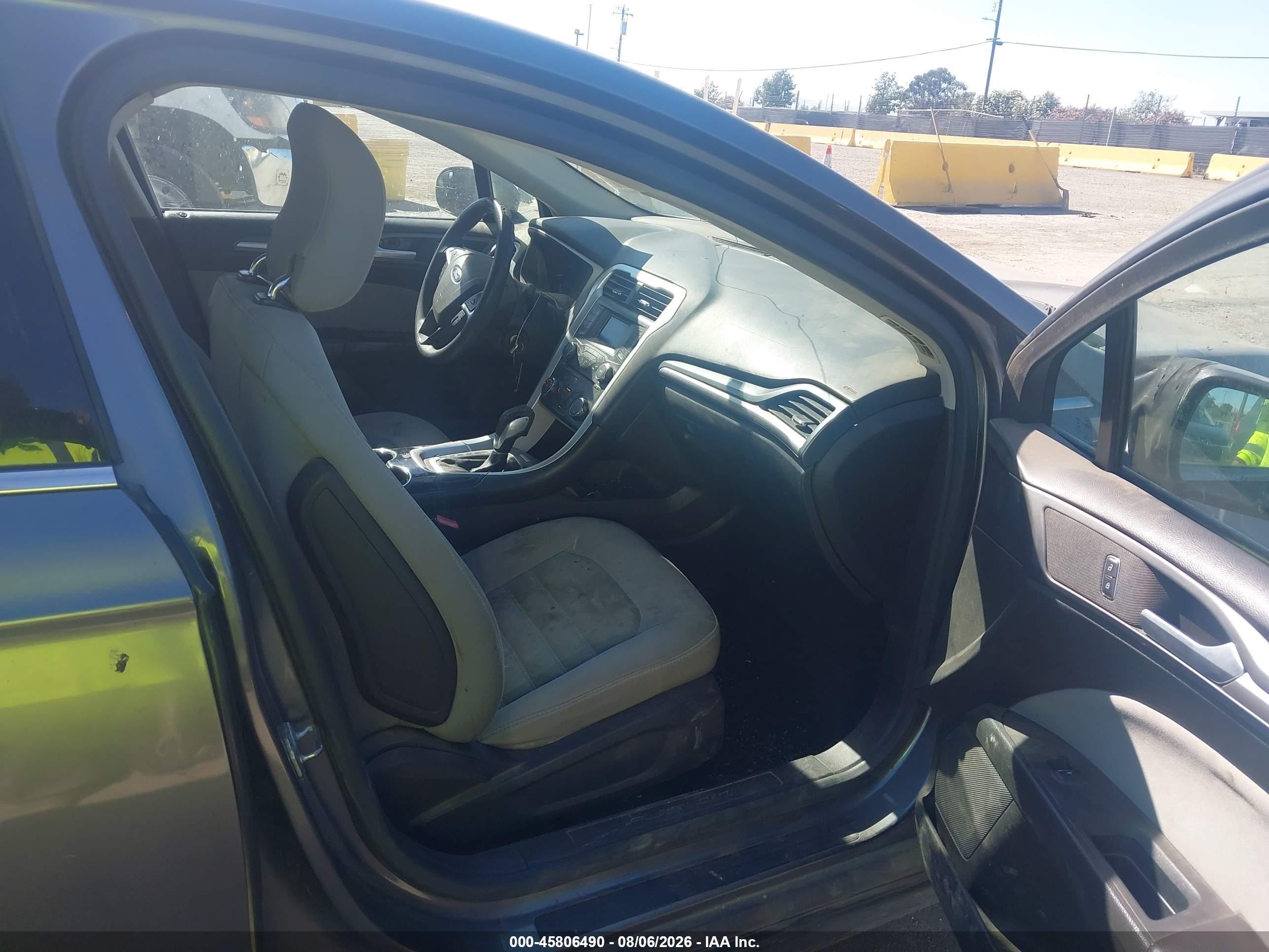 2014 Ford Fusion S Gray vin: 3FA6P0G77ER212299