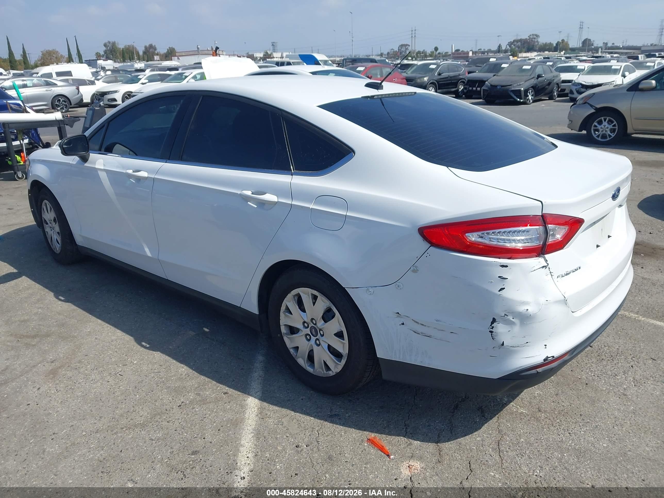 2014 Ford Fusion S White vin: 3FA6P0G77ER221164