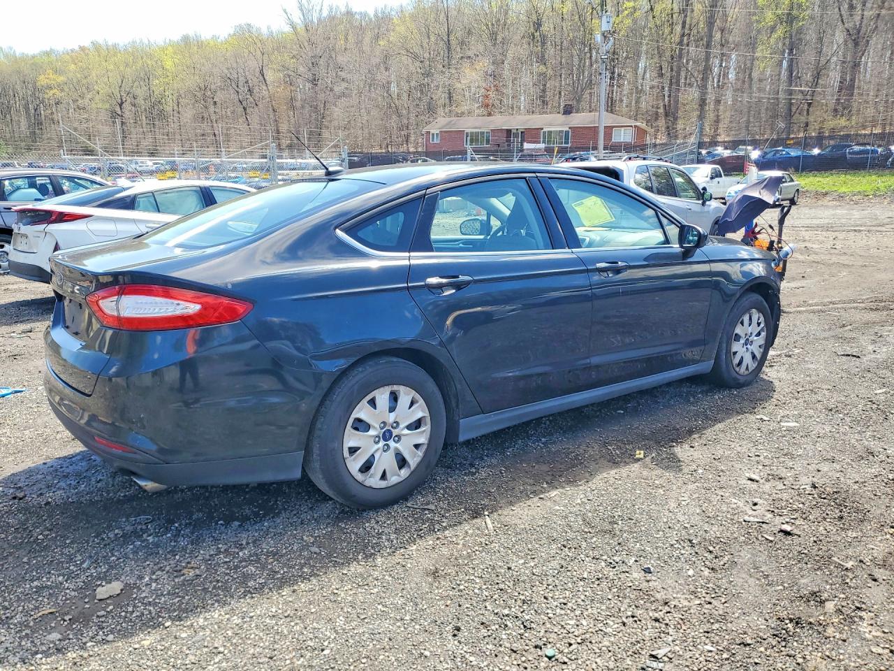 2014 Ford Fusion S Черный vin: 3FA6P0G77ER265973
