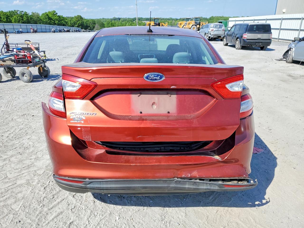 2014 Ford Fusion S Orange vin: 3FA6P0G77ER363112